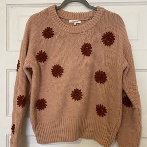 Flower embroidered pullover sweater
